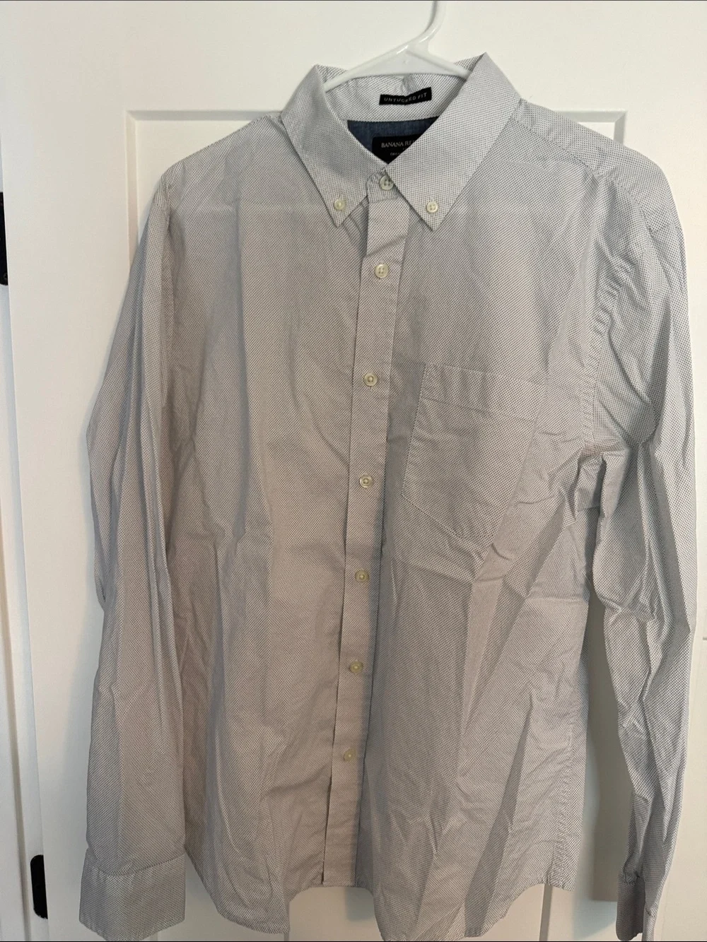 Banana Republic Men's Light Blue Microdot Button-Down Shirt